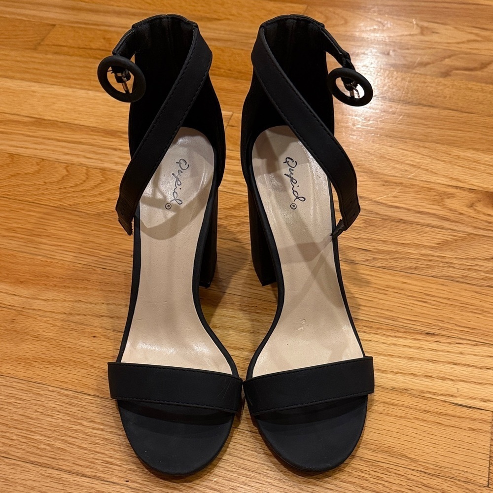 Qupid Black Strappy Heels
